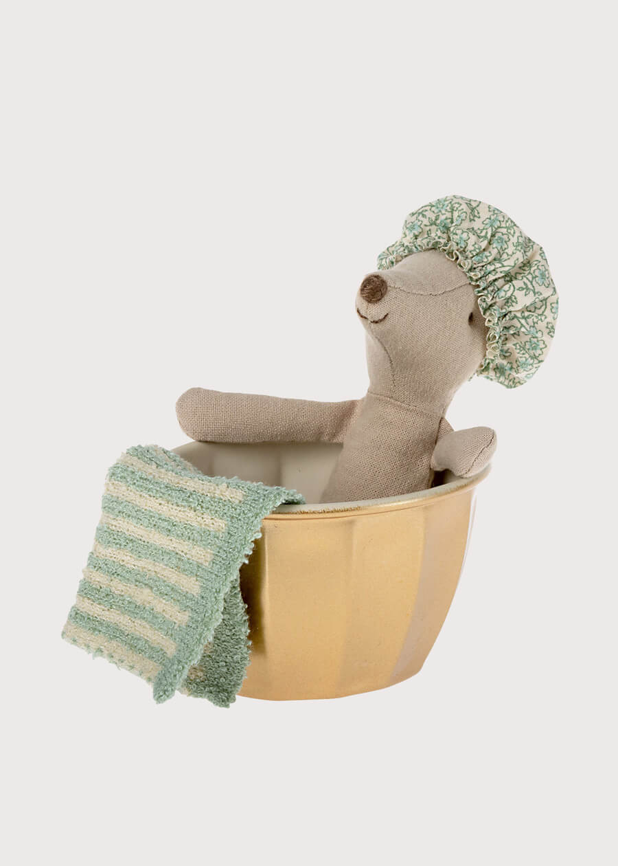 Big Sister Mouse Spa & Wellness Toys from Pepa London US