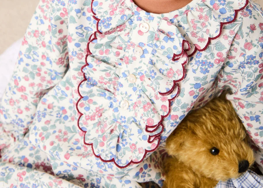 THE BABY GIRL LOOKBOOK