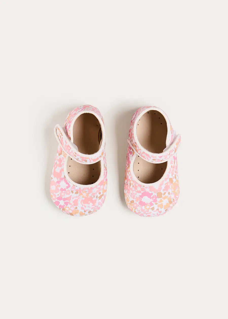 Nellie Floral Mary Jane Pram Shoes in Pink (17-2EU) Shoes from Pepa London US