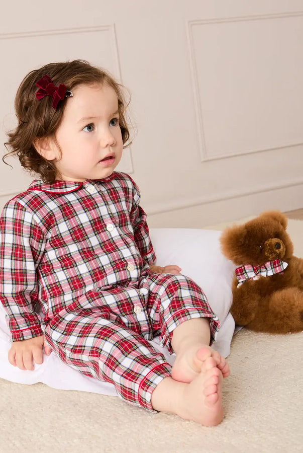 THE BABY GIRL LOOKBOOK