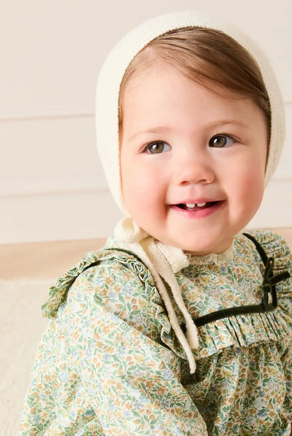 THE BABY GIRL LOOKBOOK