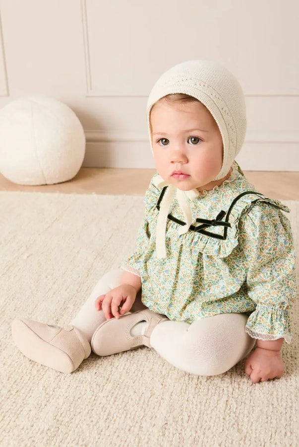 THE BABY GIRL LOOKBOOK