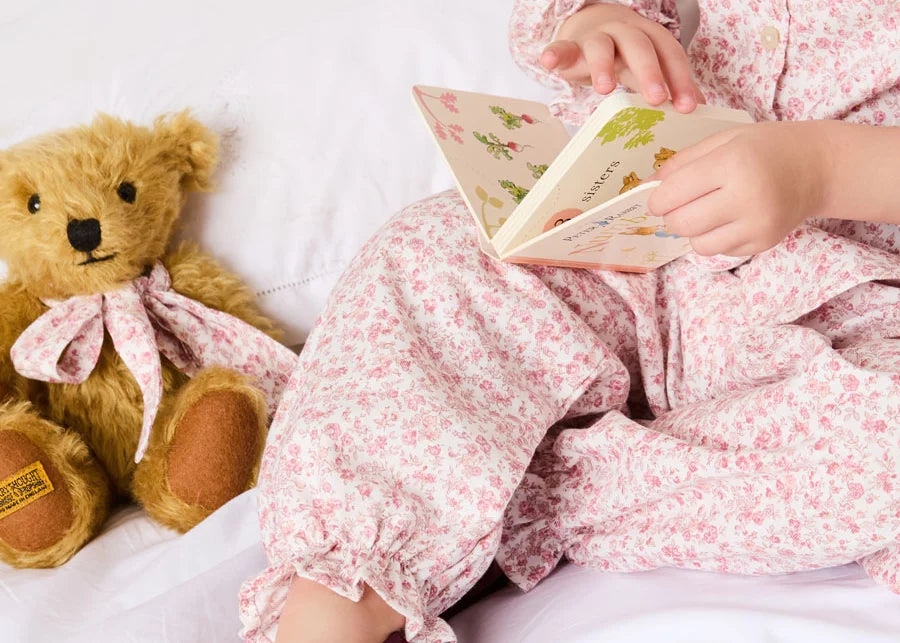 THE BABY GIRL LOOKBOOK