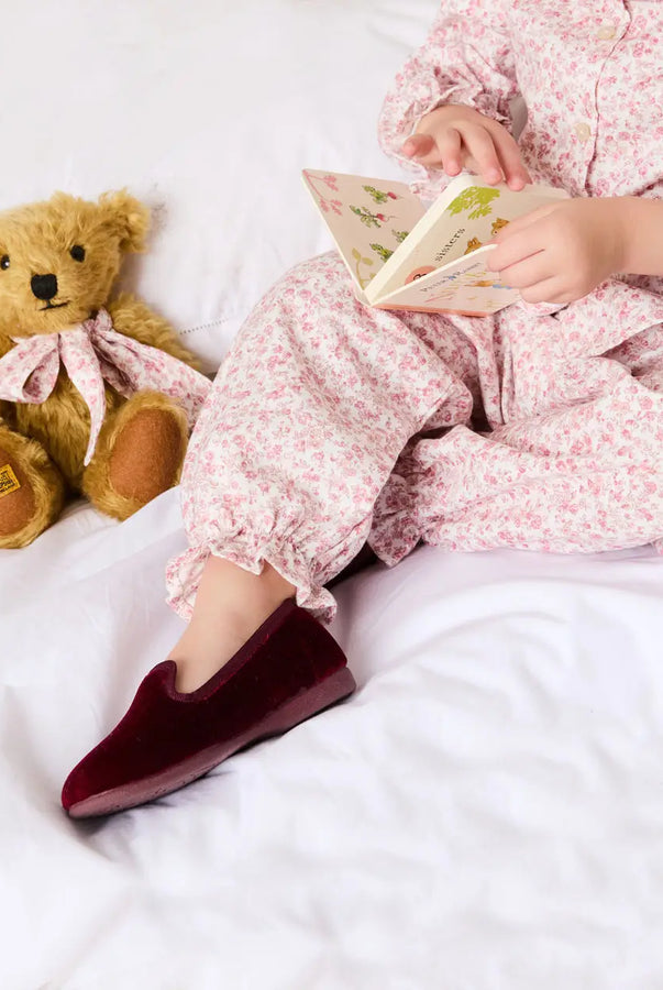 THE BABY GIRL LOOKBOOK