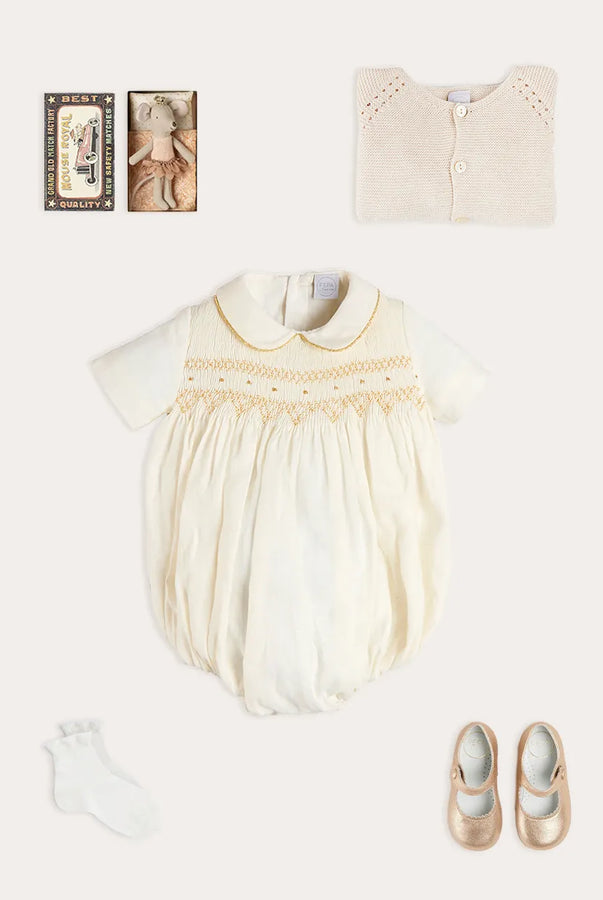 THE BABY GIRL LOOKBOOK