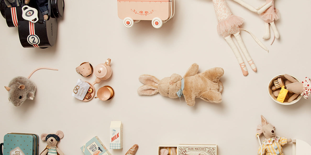 TRADITIONAL BOYS TOYS