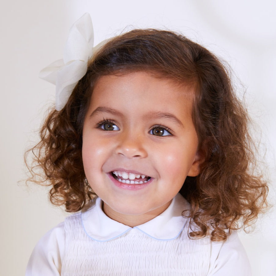 Big Bow Tulle Clip in Ivory HAIR ACCESSORIES from Pepa London