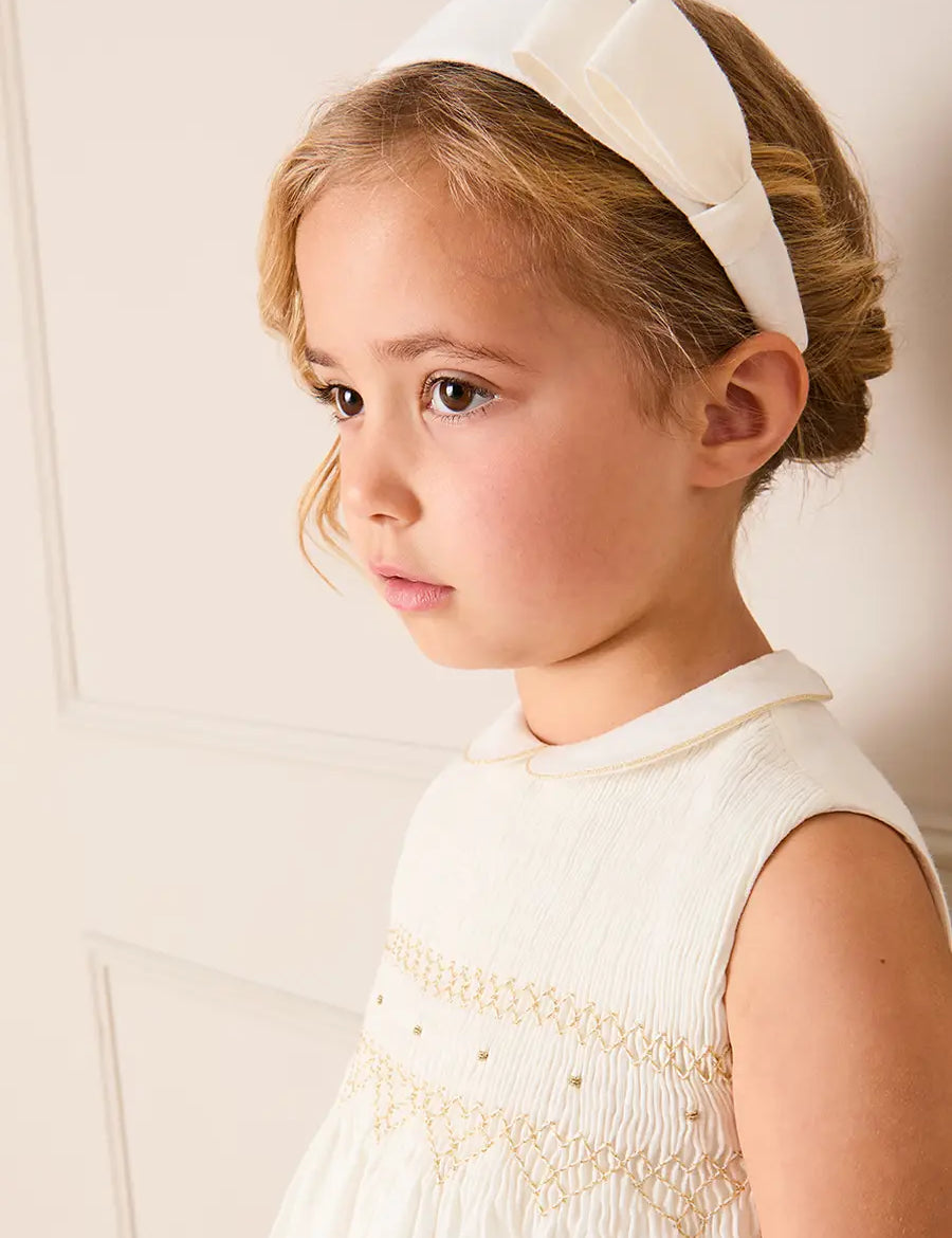 Pleated Flower Girl Hairband in Ivory HAIR ACCESSORIES from Pepa London US