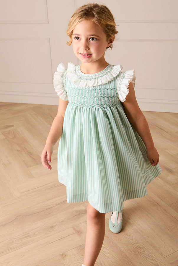 THE BABY GIRL LOOKBOOK