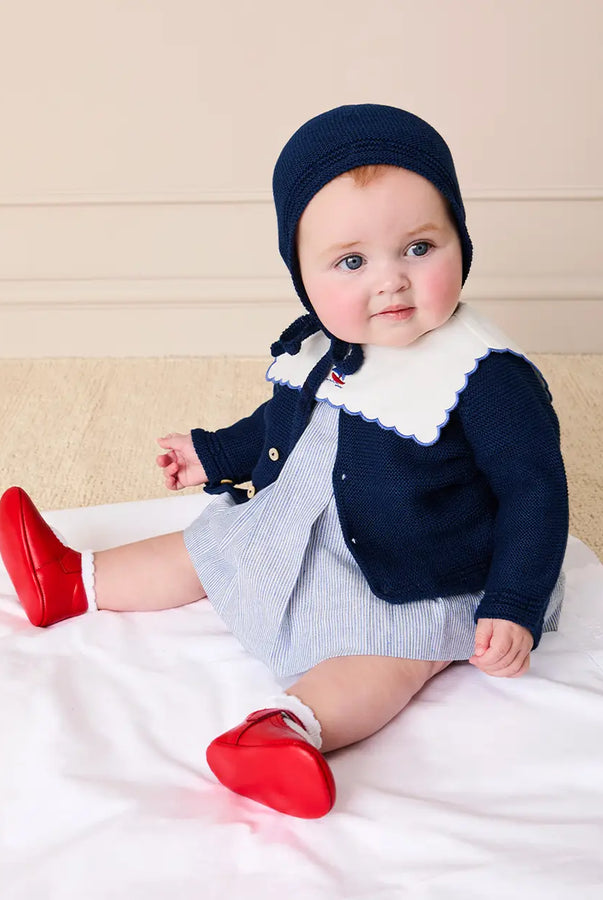 THE NEWBORN LOOKBOOK