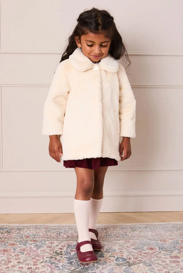 THE BABY GIRL LOOKBOOK