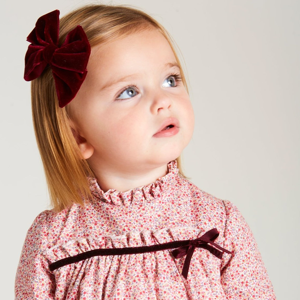 Velvet Big-Bow Clip in Burgundy HAIR ACCESSORIES from Pepa London US
