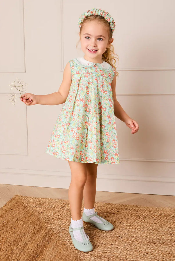 THE BABY GIRL LOOKBOOK