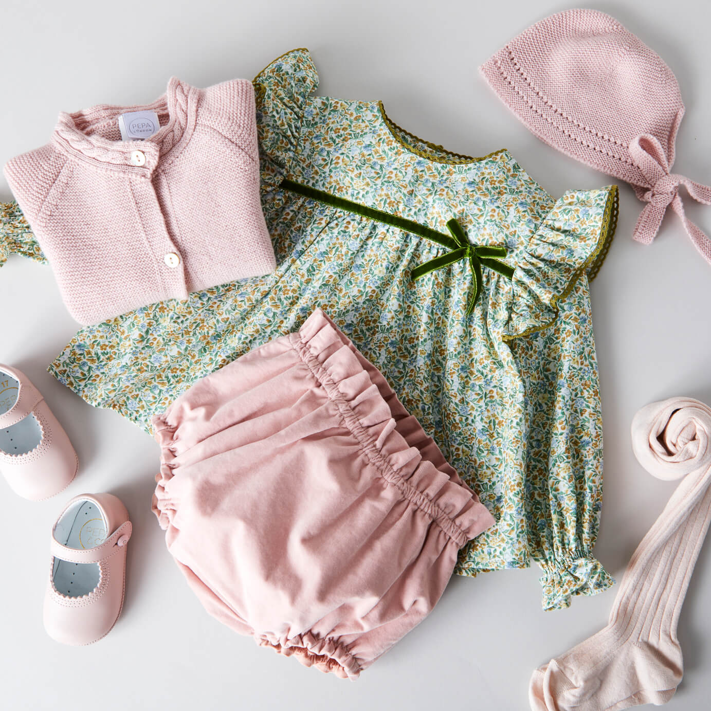 BABY GIRL LOOK AW22 3 LOOK from Pepa London US