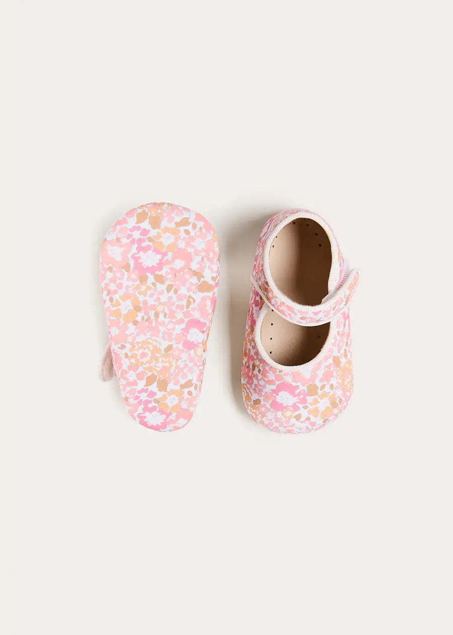 Nellie Floral Mary Jane Pram Shoes in Pink (17-2EU) Shoes from Pepa London US