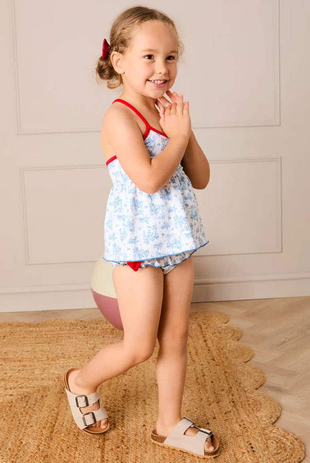 THE BABY GIRL LOOKBOOK