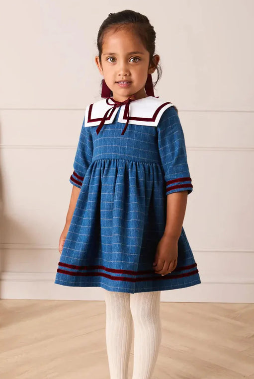 THE BABY GIRL LOOKBOOK