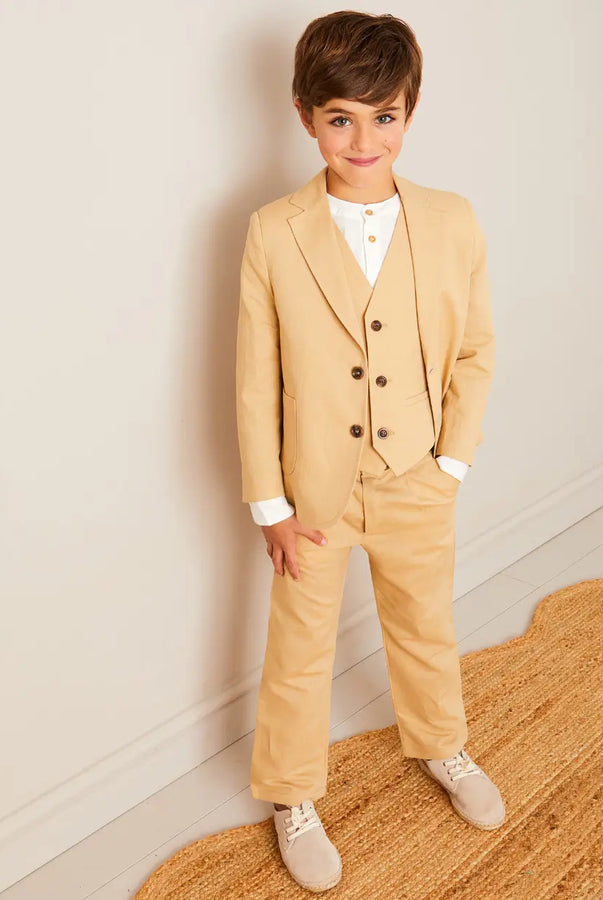 CURATED LOOKS - BOY