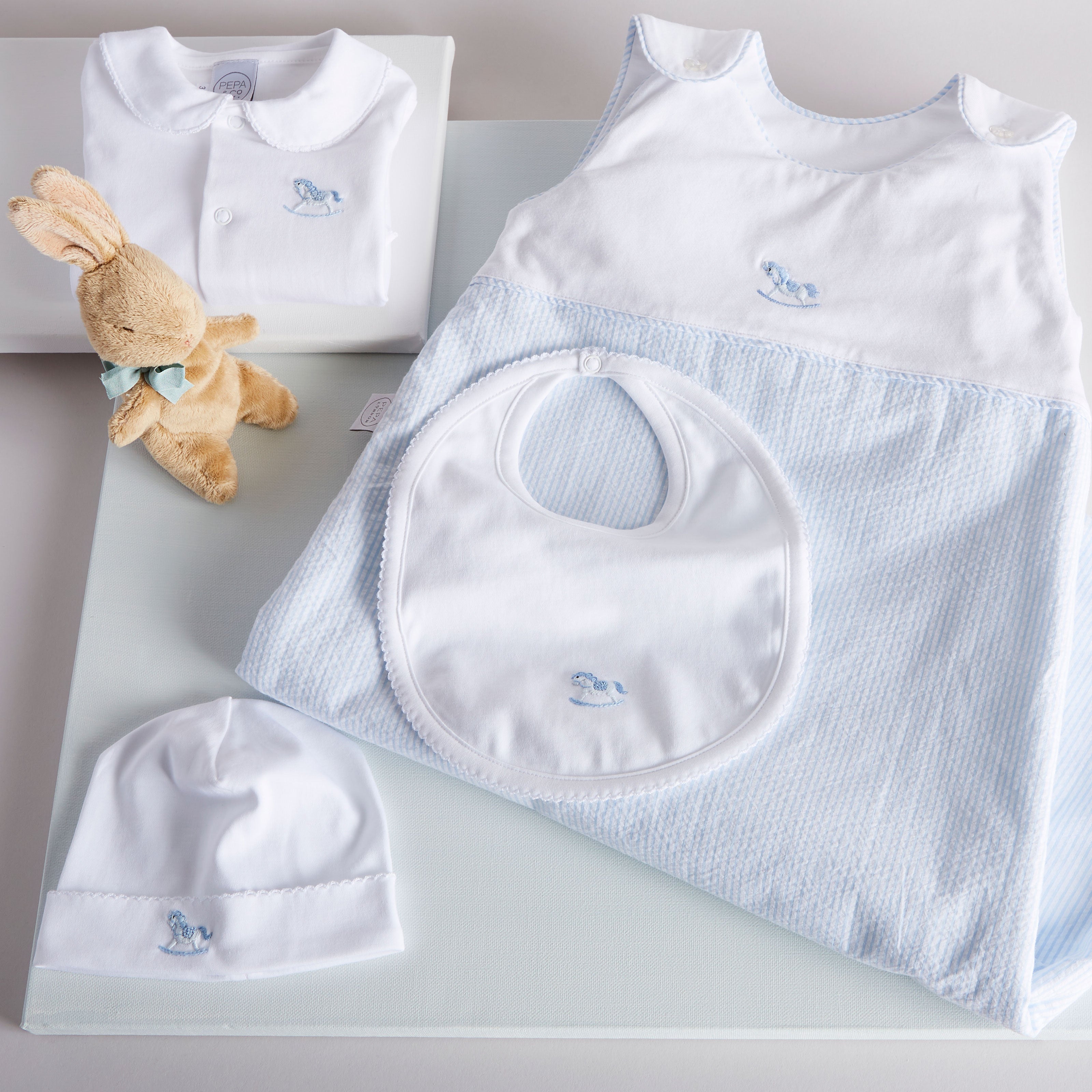 NEWBORN LOOK SS20 6 Look  from Pepa London US