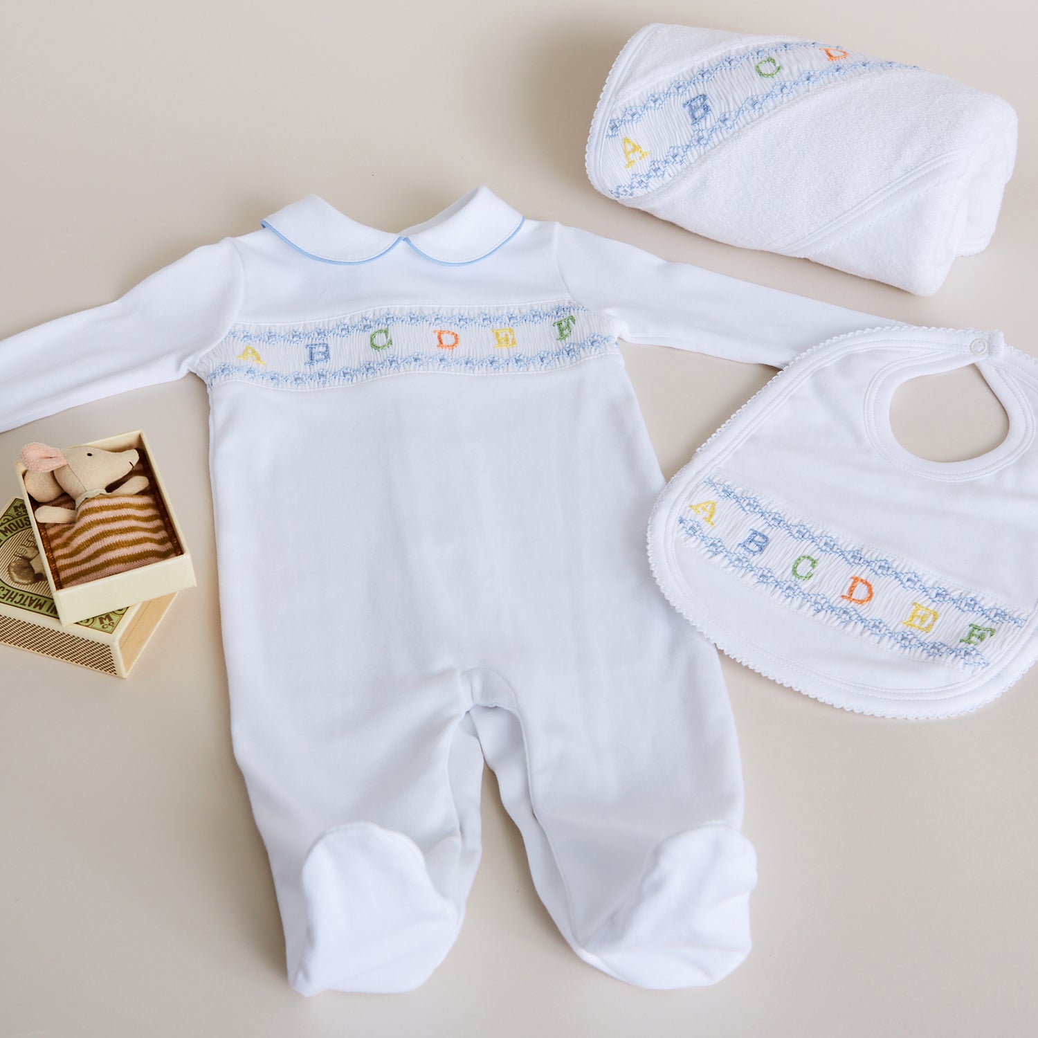 NEWBORN LOOK AW20 3 LOOK from Pepa London US