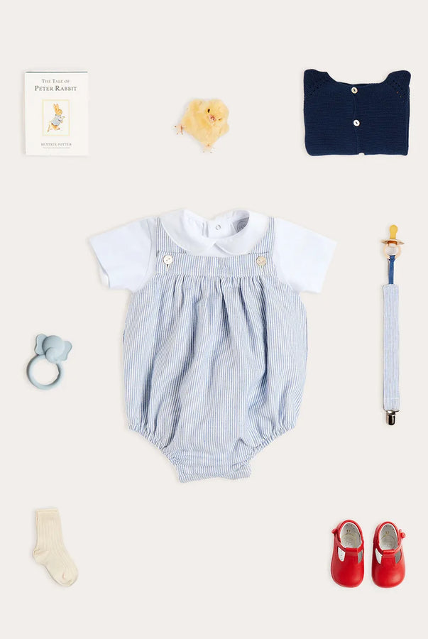 THE NEWBORN LOOKBOOK