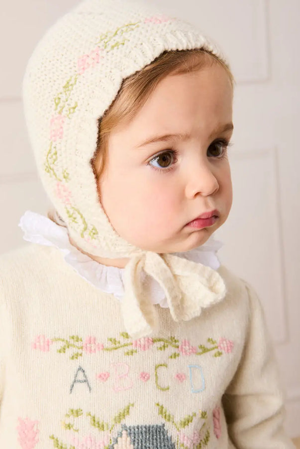 THE BABY GIRL LOOKBOOK