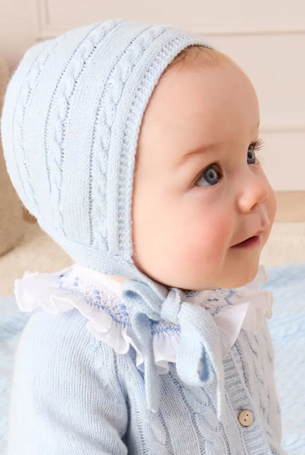 THE NEWBORN LOOKBOOK