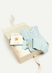 The Lace Detail Knitted Gift Set in Green LOOK from Pepa London US