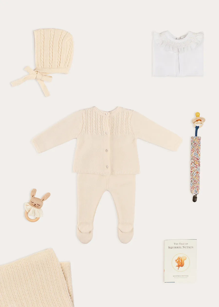 The_Cream_Cashmere_Set_Newborn_Lookcopy.webp