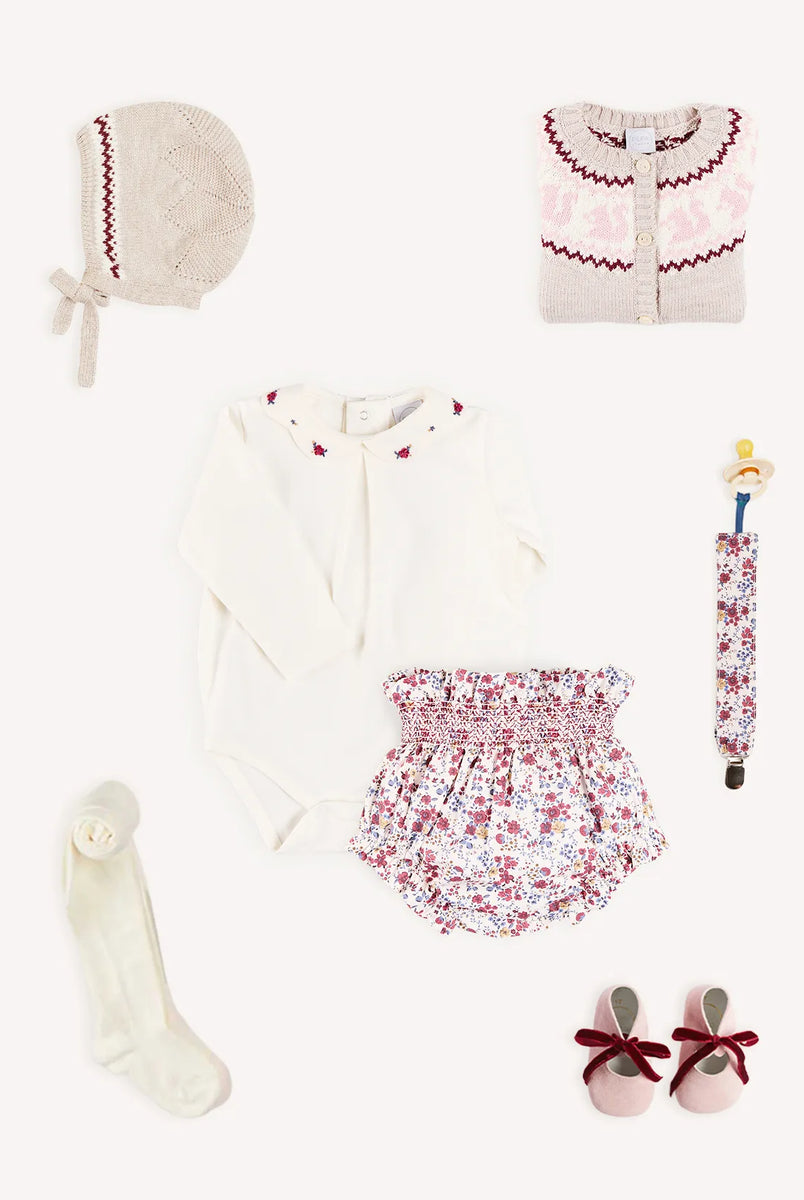 THE BABY GIRL LOOKBOOK