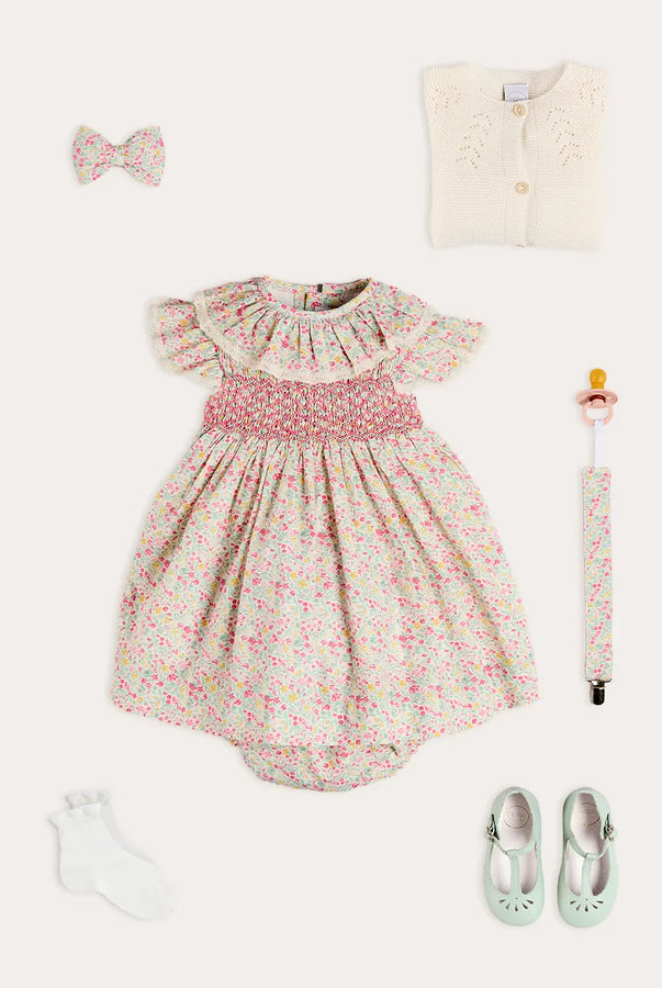 THE BABY GIRL LOOKBOOK
