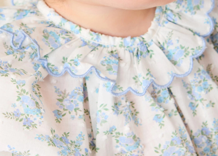 THE BABY GIRL LOOKBOOK