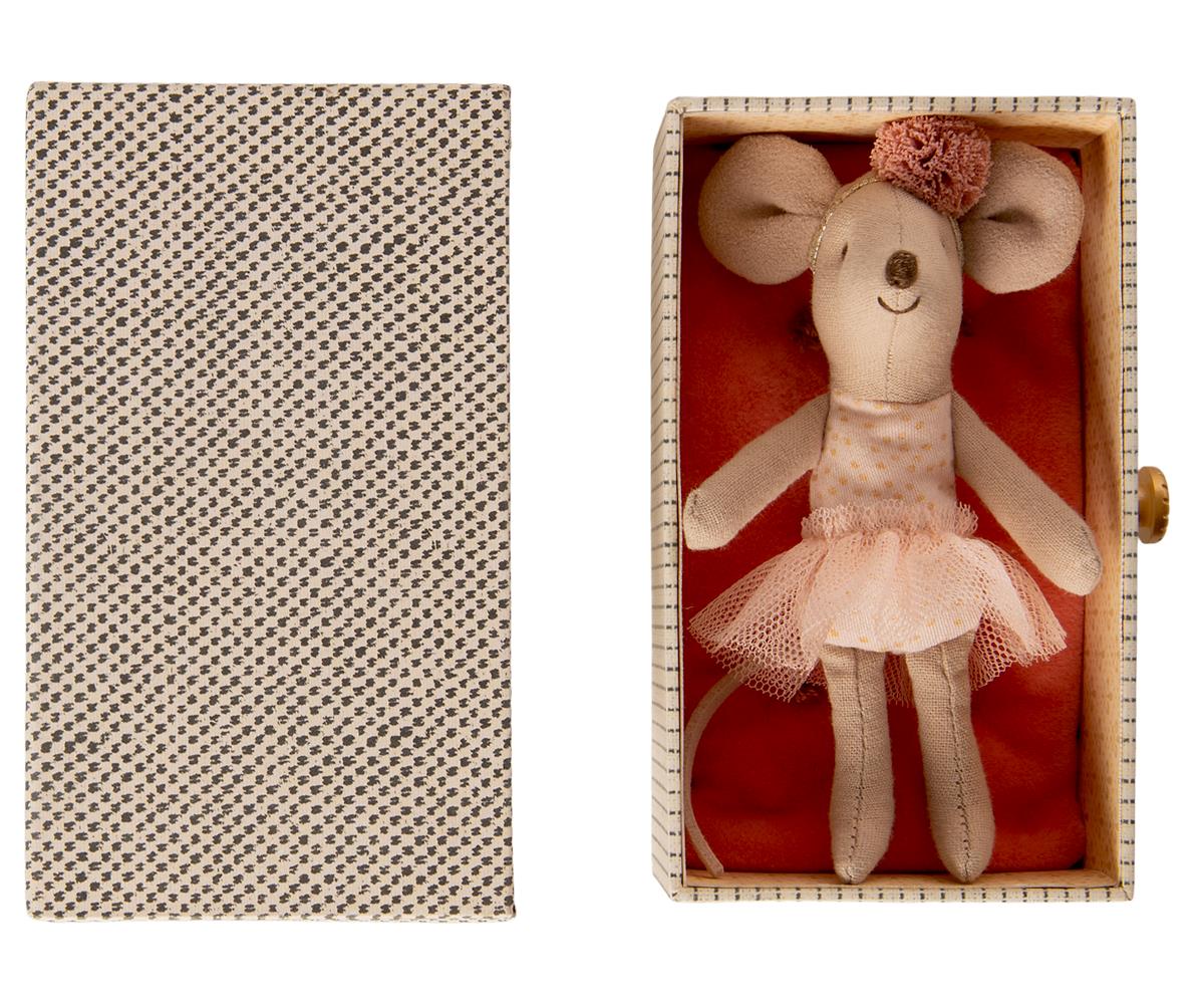 Dancing Mouse in Daybed, Little Sister TOYS from Pepa London US