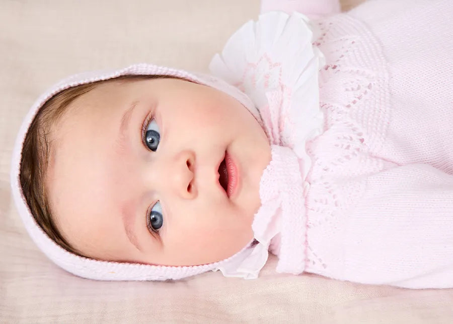 THE NEWBORN LOOKBOOK