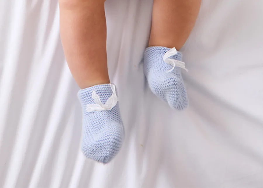 THE NEWBORN LOOKBOOK