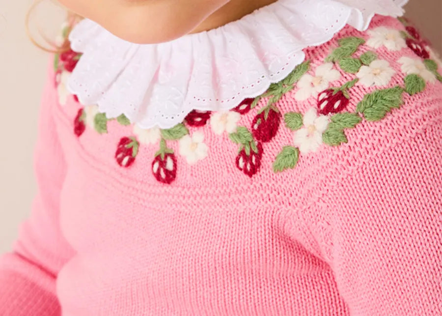 THE BABY GIRL LOOKBOOK