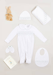 Newborn Hand Smocked Gift Set in Green Look  from Pepa London US